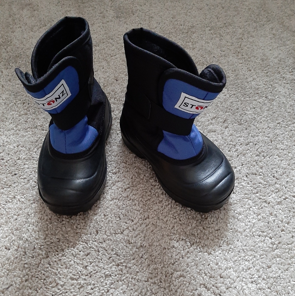 Stonz Winter Boots
